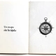 ilustración de una brújula en una libreta
